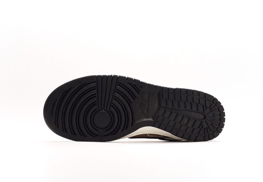 SB Dunk victory Low PS5 Brown Black White [PK GOD] - Image 4