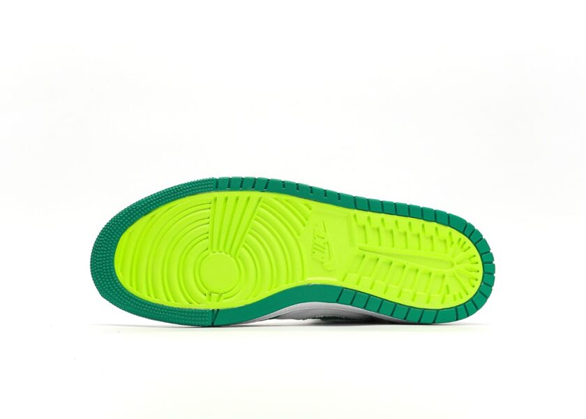 Air Jordan 1 Zoom CMFT Stadium Green - Image 4