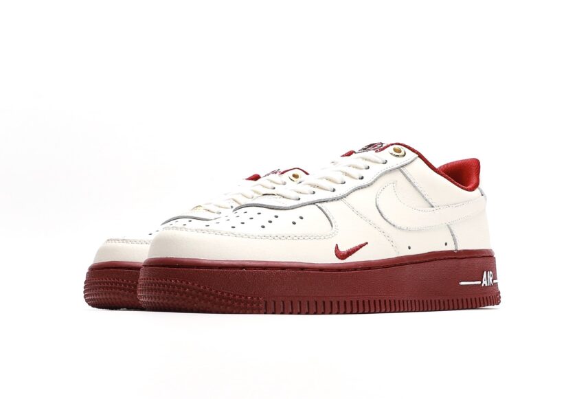 Air Force 1 Low SE Sail Team Red Metallic Gold - Image 5