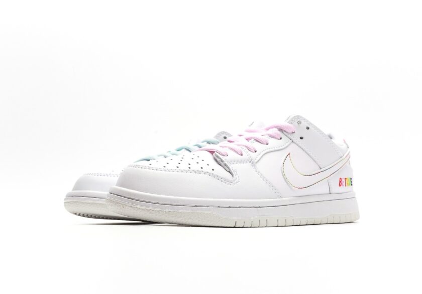 SB Dunk Low "Be True" - Image 5