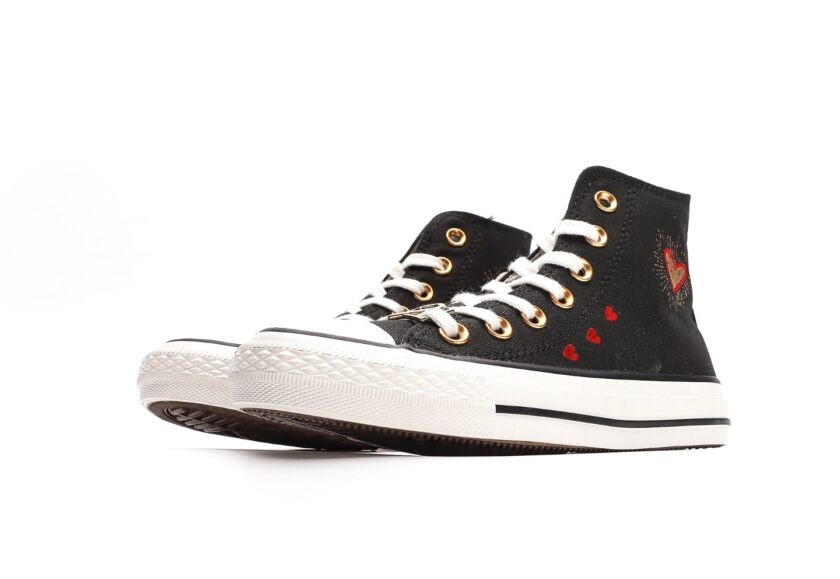 Chuck Taylor High Hearts Black - Image 5