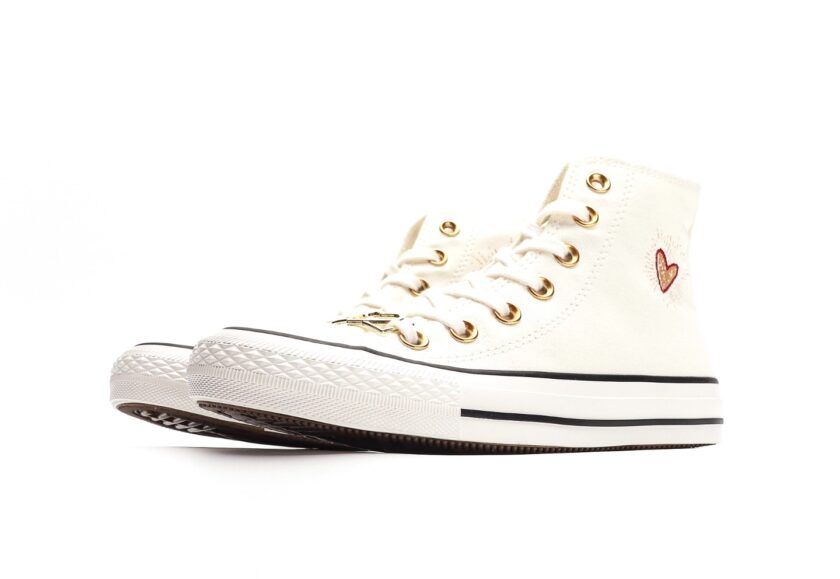 Chuck Taylor High Hearts White - Image 5