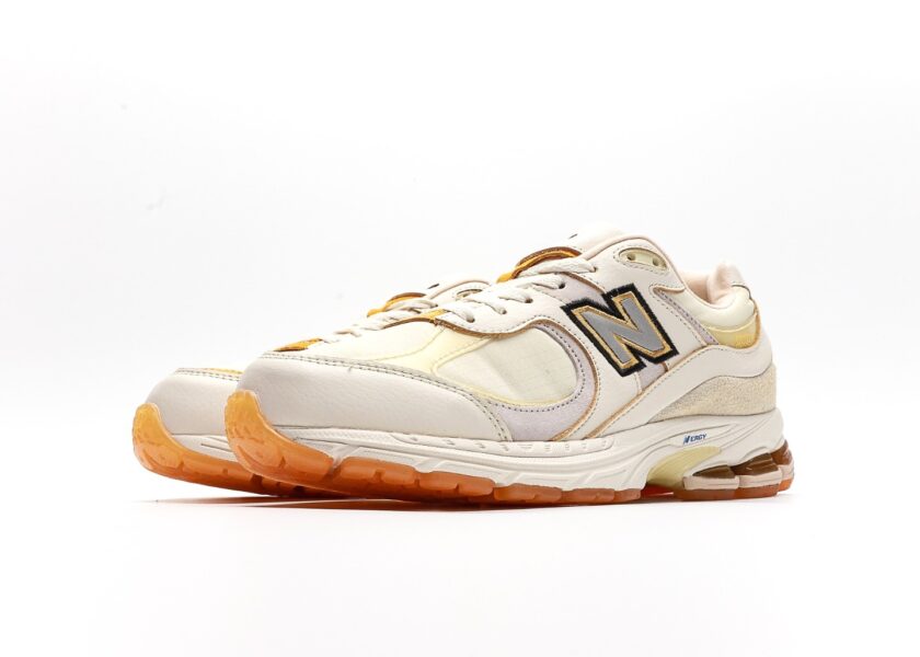 New Balance Joe Freshgoods x 2002R - Image 5