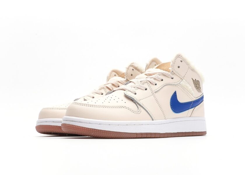 Air Jordan 1 Mid GS Fleece Pearl White - Image 5