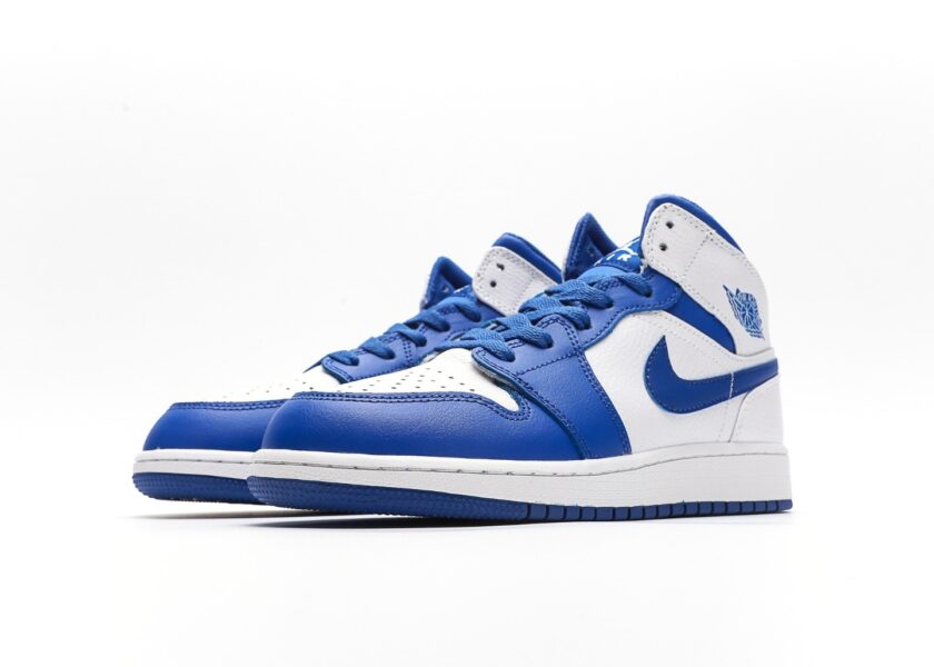 Air Jordan 1 Mid Hyper Royal - Image 5