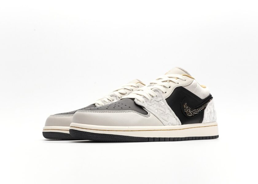 Air Jordan 1 Low Beaded Swoosh - Image 5