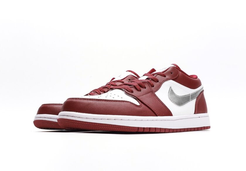 Air Jordan 1 Low "Bordeaux" - Image 5