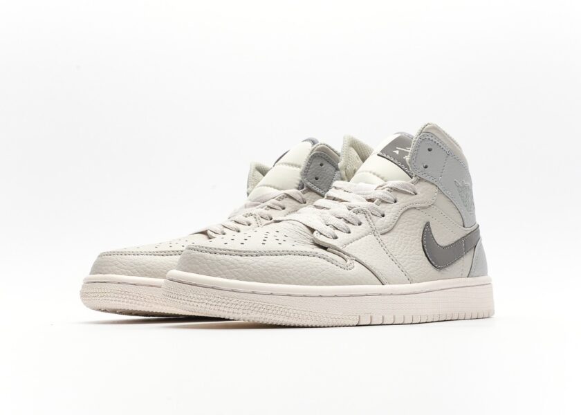 Air Jordan 1 Mid Grey - Image 5