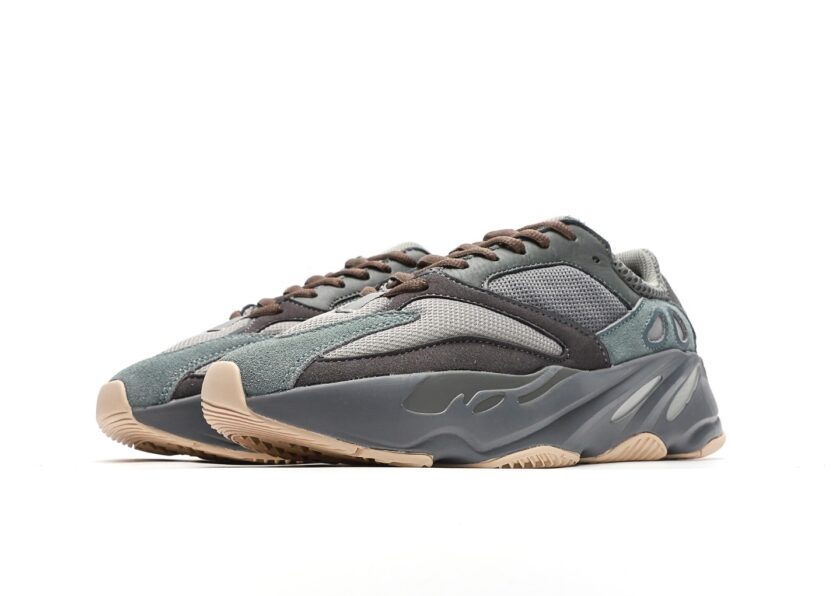 Yeezy Boost 700 Teal Blue - Image 5