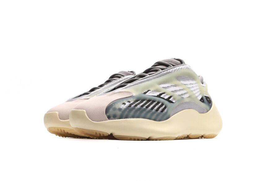 Yeezy 700 V3 Fade Salt - Image 5