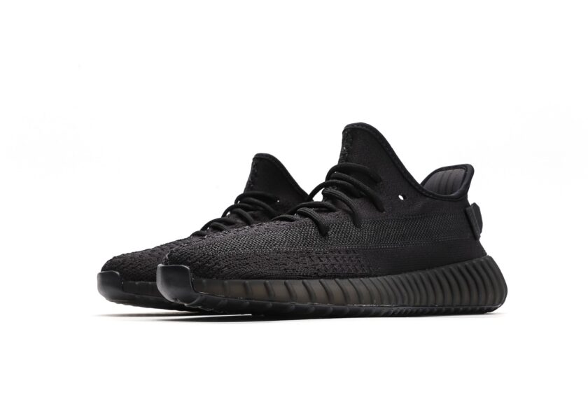 Yeezy Boost 350 V2 Onyx - Image 5