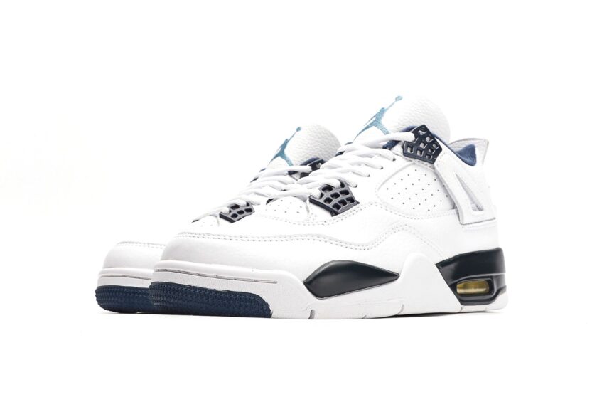 Air Jordan 4 Retro Columbia - Image 5