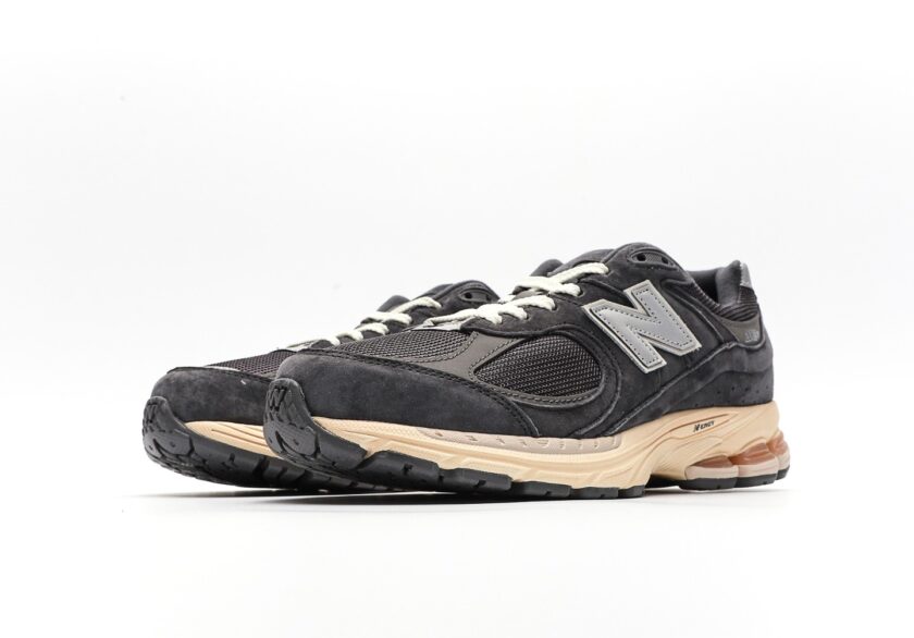 New Balance 2002R M2002RHO Grey Suede - Image 5