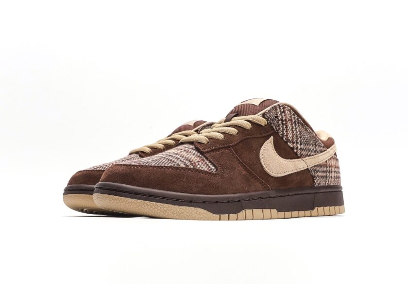 SB Dunk Low Tweed [PK GOD] - Image 5