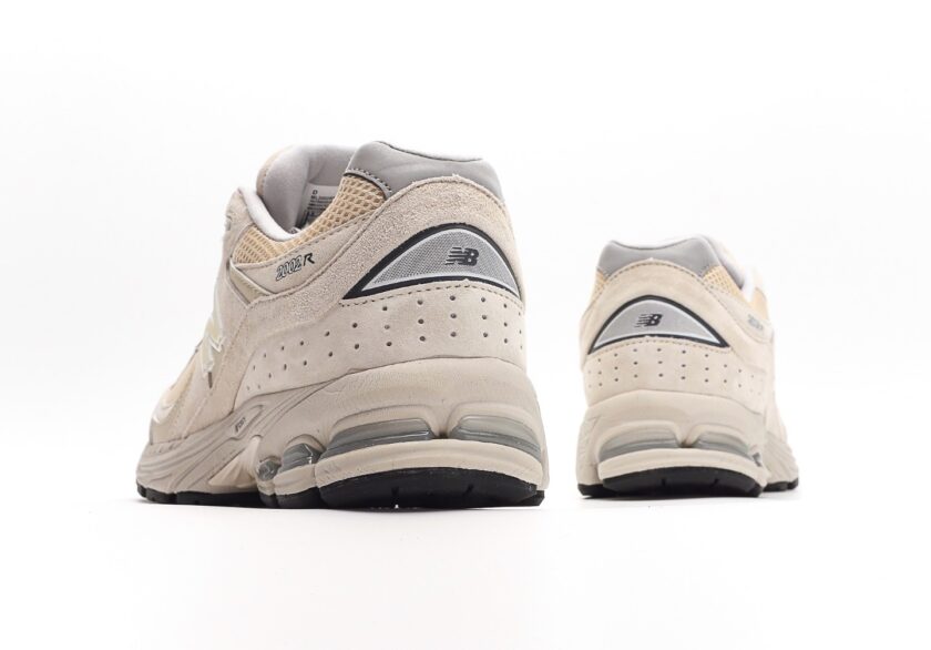 New Balance 2002R "Aluminum" - Image 6