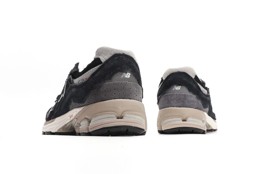 New Balance 2002R Protection Pack Black Grey - Image 6