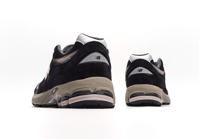 New Balance 2002R 'Black' - Image 6