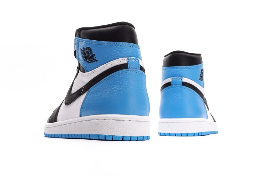 Air Jordan 1 Retro High OG "University Blue/Black" - Image 6