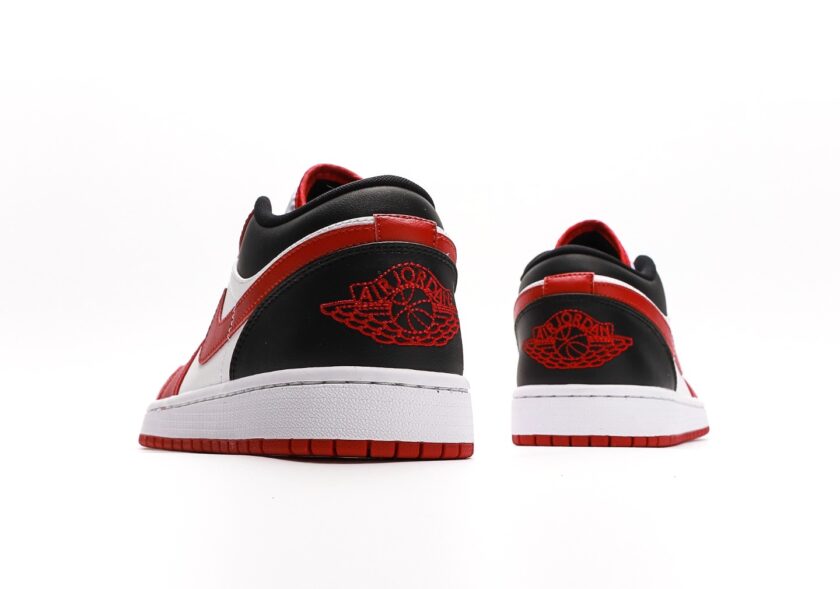 Air Jordan 1 Low Reverse Black Toe - Image 6