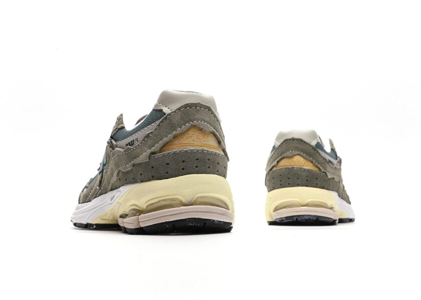 New Balance 2002R Protection Pack Mirage Grey - Image 6