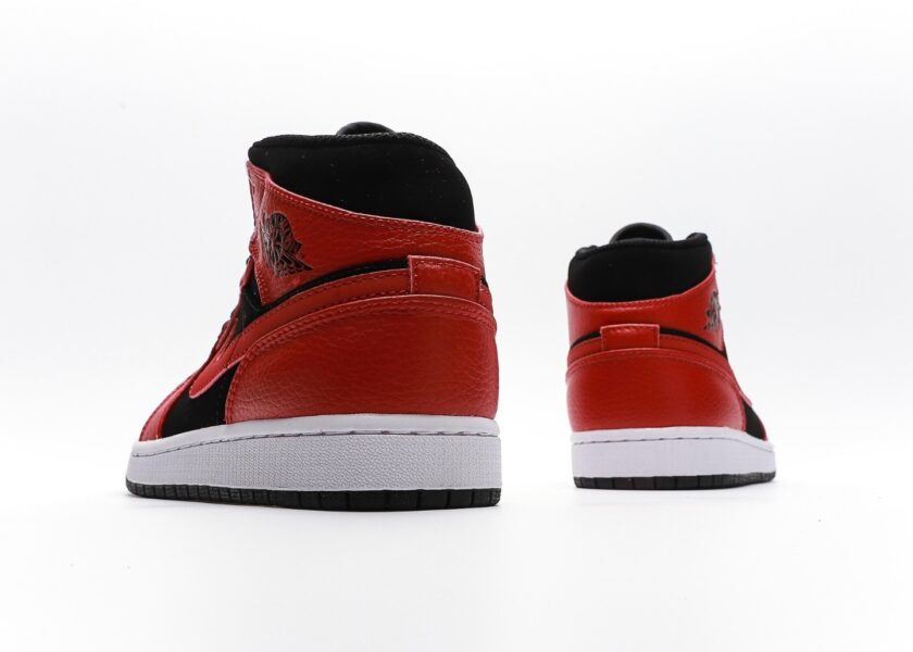 Air Jordan 1 Mid Bred - Image 6