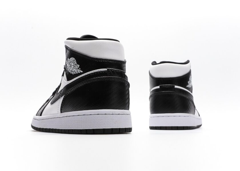 Air Jordan 1 Mid Carbon Fiber - Image 6