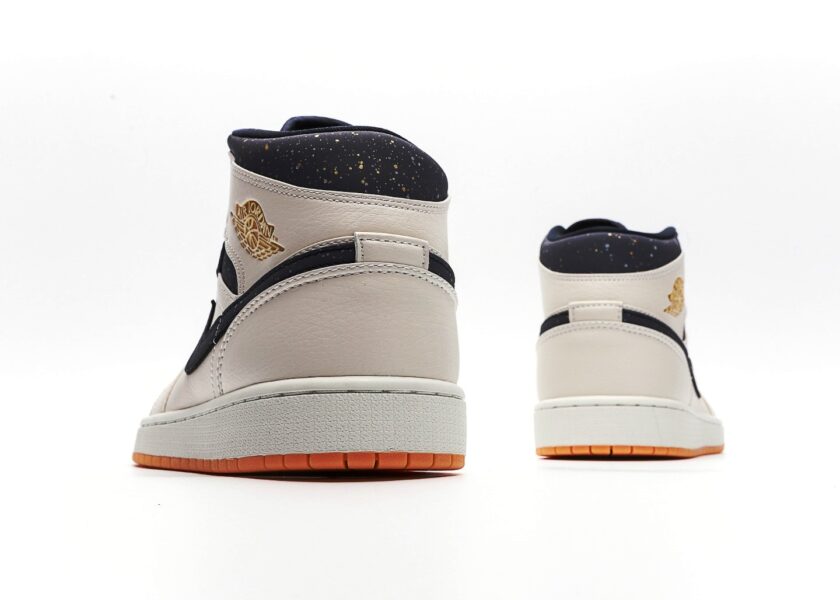 Air Jordan 1 Mid Jeter - Image 6