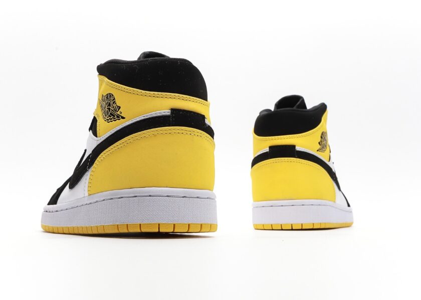 Air Jordan 1 Mid Yellow Toe Black - Image 6