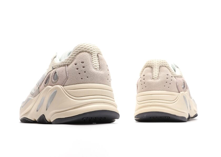 Yeezy Boost 700 Analog - Image 6