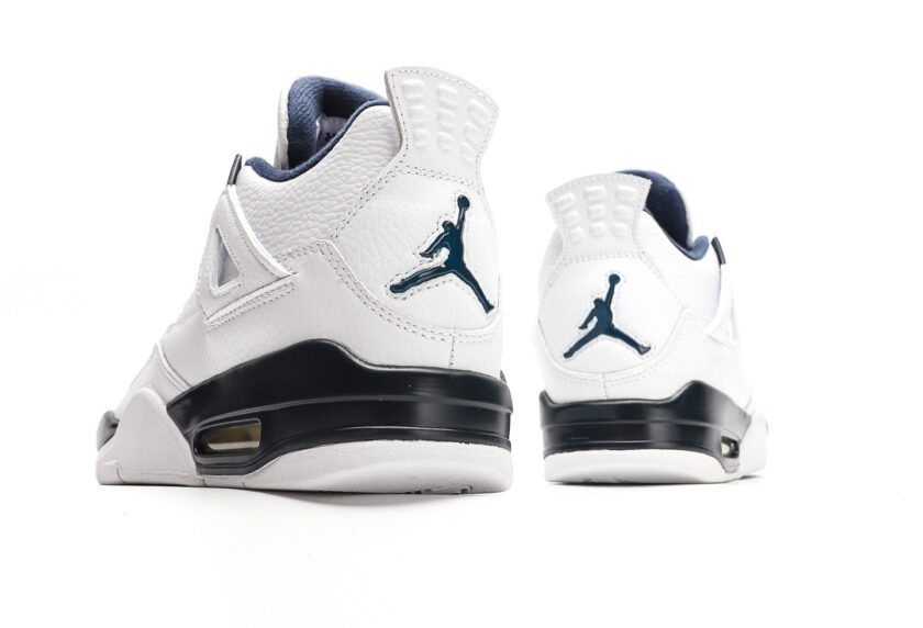 Air Jordan 4 Retro Columbia - Image 6