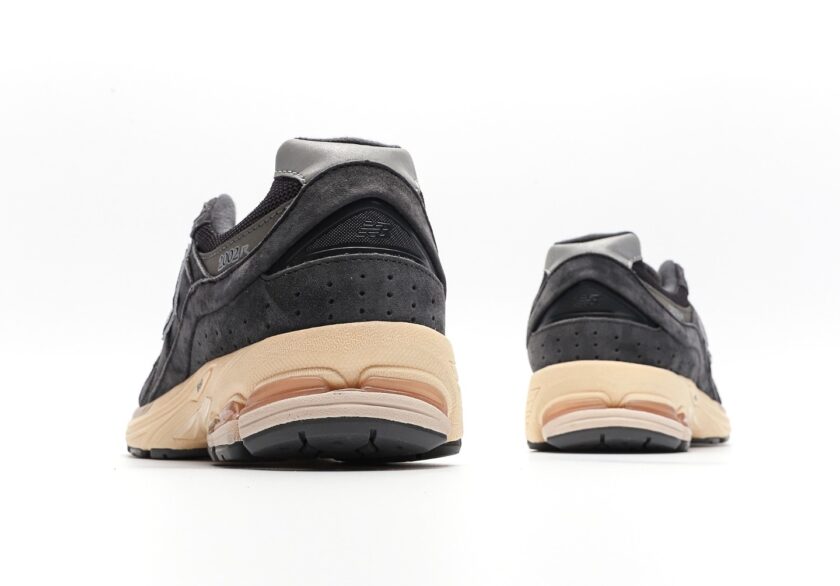 New Balance 2002R M2002RHO Grey Suede - Image 8