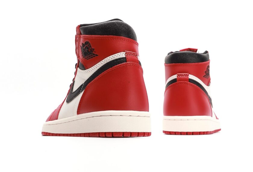 Air Jordan 1 Lost & Found Chicago - Image 6