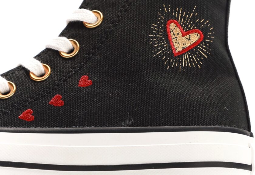 Chuck Taylor High Hearts Black - Image 7