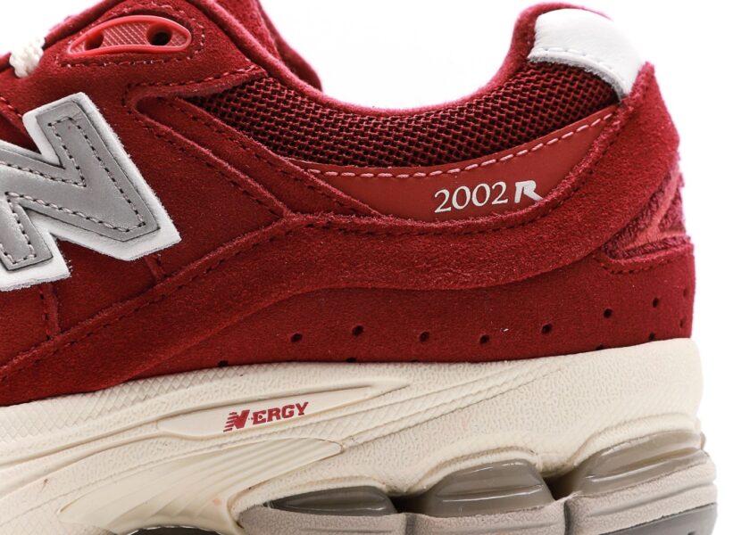 New Balance 2002R Bordeaux - Image 7