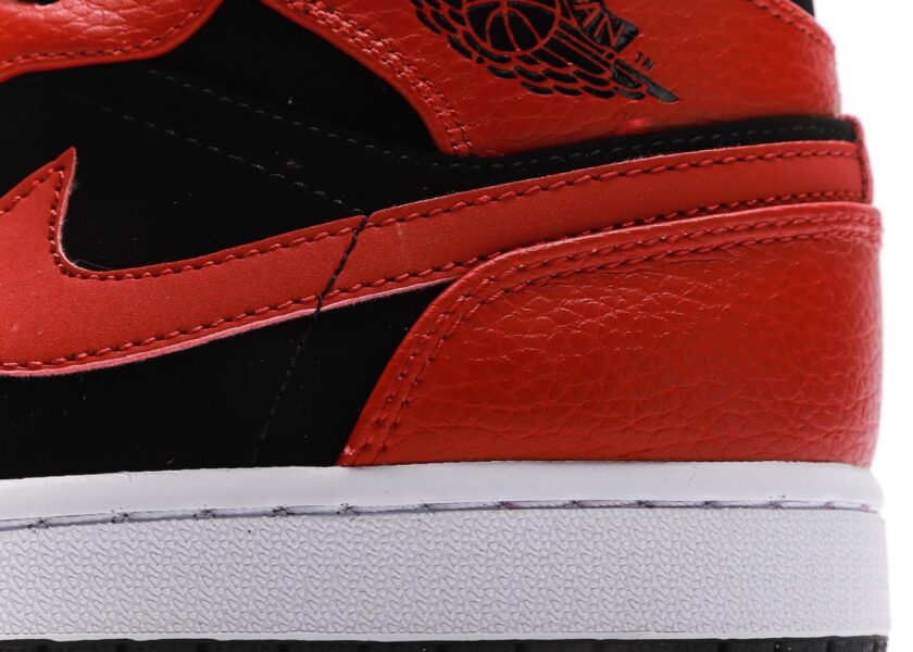 Air Jordan 1 Mid Bred - Image 7