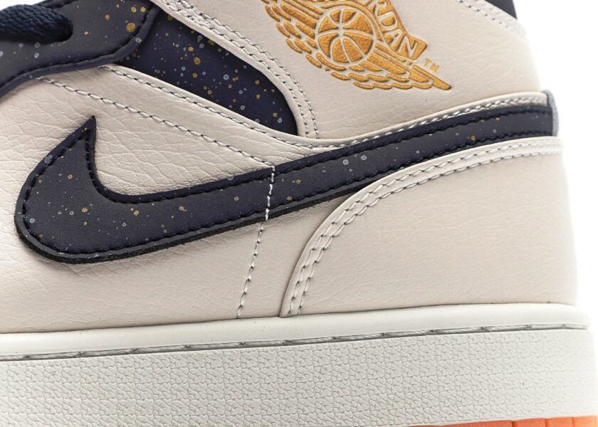 Air Jordan 1 Mid Jeter - Image 7