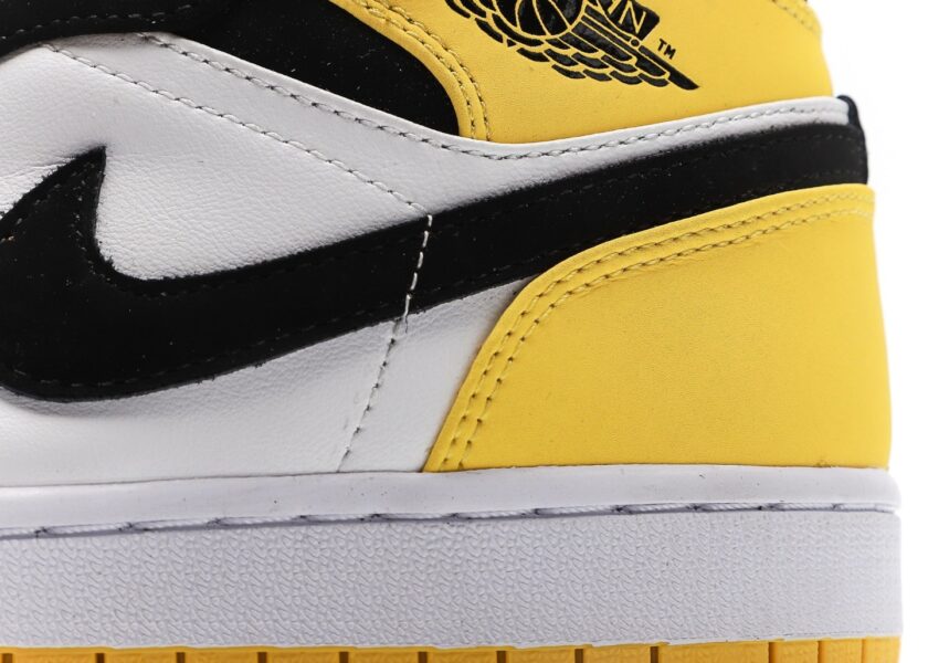 Air Jordan 1 Mid Yellow Toe Black - Image 7