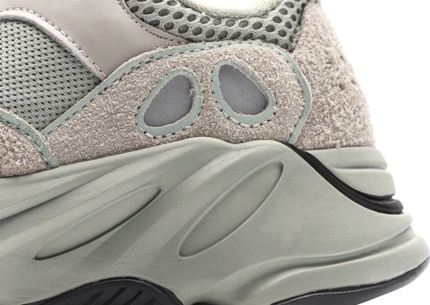 Yeezy Boost 700 Salt - Image 7