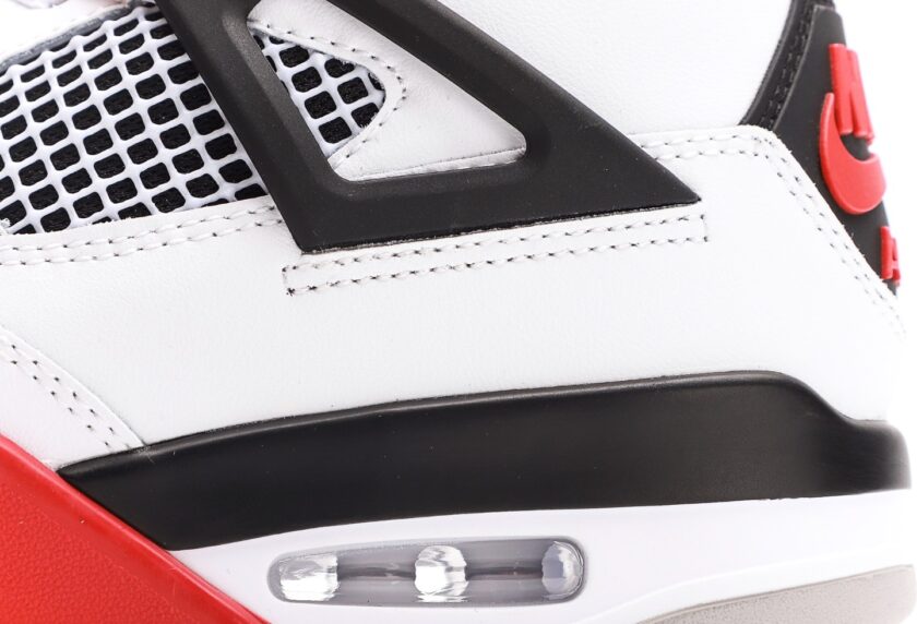 Air Jordan 4 OG Fire Red - Image 7