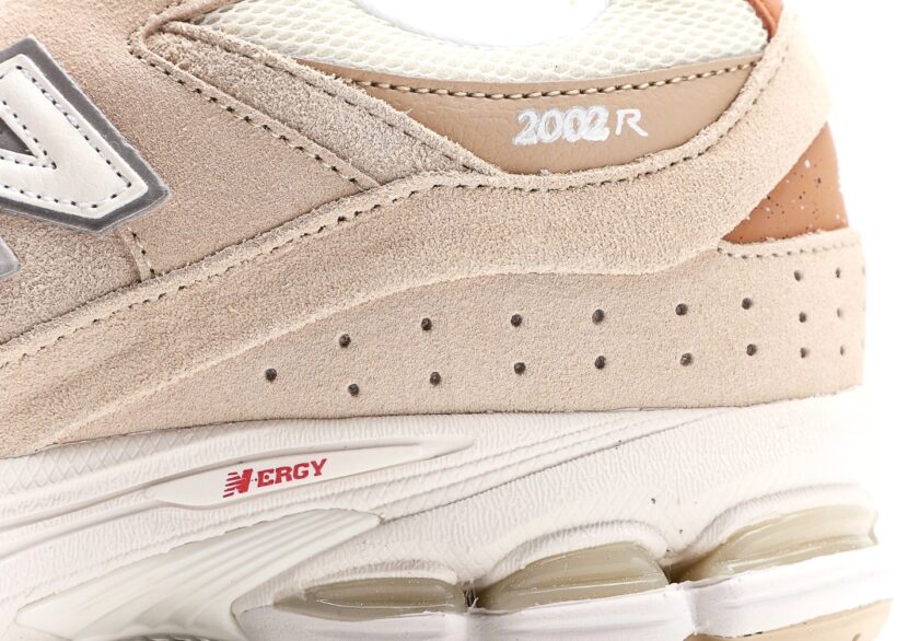 New Balance 2002R Taupe Sandstone - Image 7