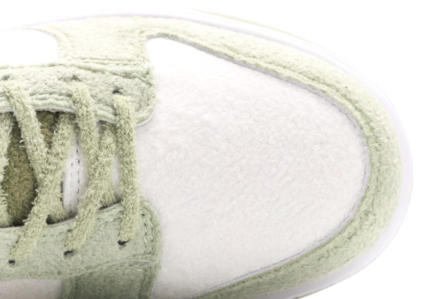 Dunk Low "Fleece Green" - Image 8