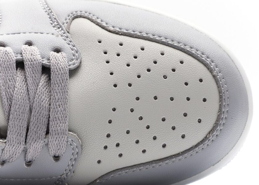 Air Jordan 1 Low Golf Wolf Grey - Image 8