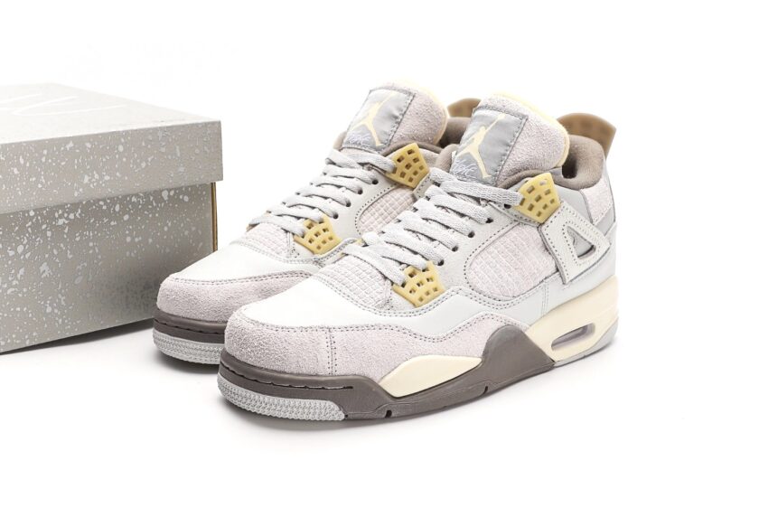 Air Jordan 4 SE Craft Photon Dust - Image 9