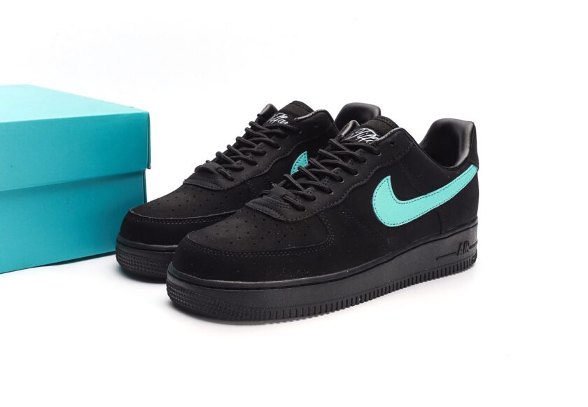 Tiffany x Nike Air Force 1 Low - Image 9