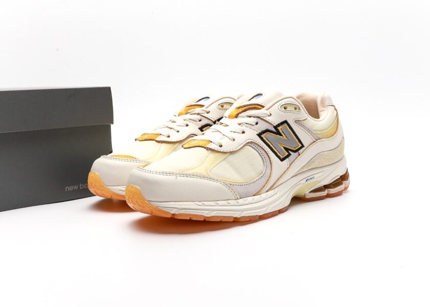 New Balance Joe Freshgoods x 2002R - Image 9