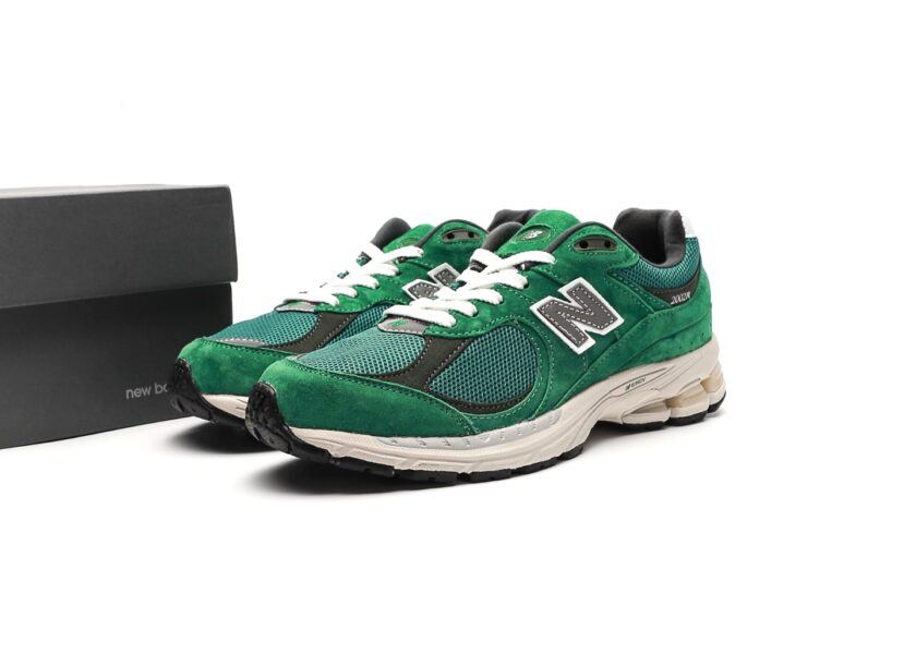 New Balance 2002R Forest Green - Image 9