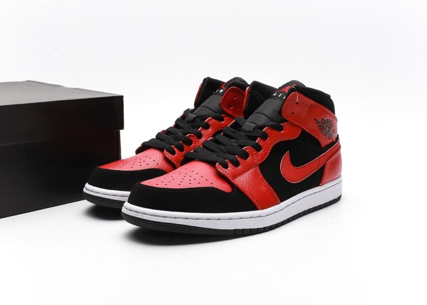 Air Jordan 1 Mid Bred - Image 9