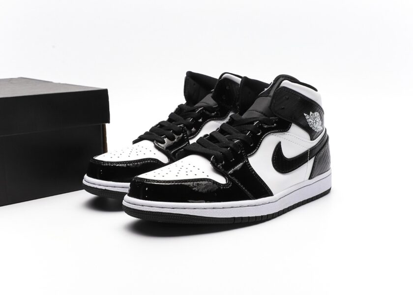 Air Jordan 1 Mid Carbon Fiber - Image 9