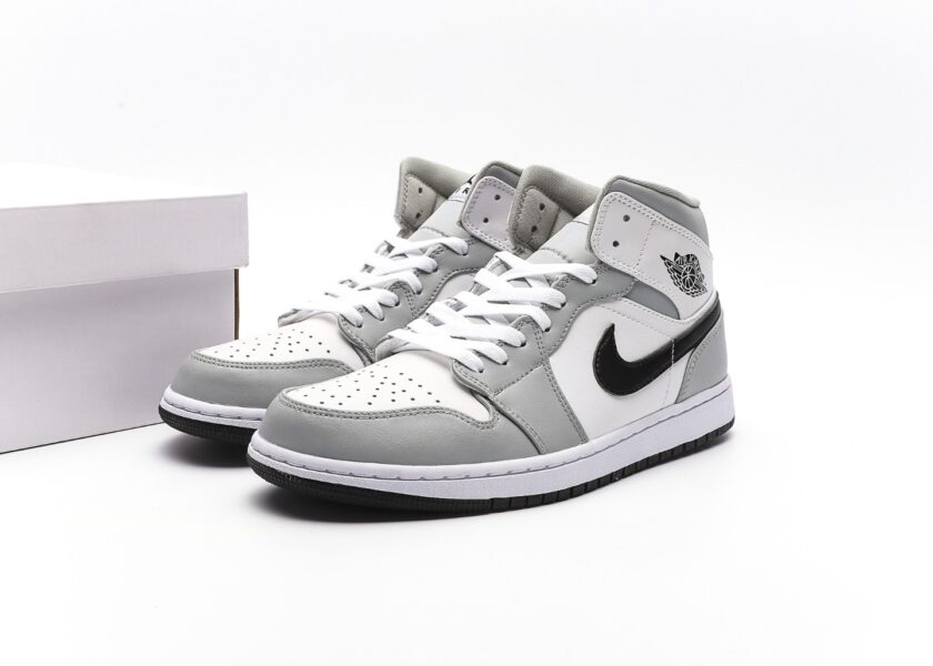 Air Jordan 1 Mid Light Smoke Grey - Image 9