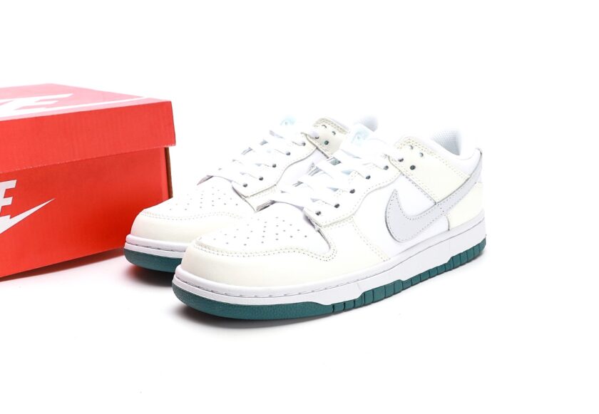 Dunk Low GS White Green Grey - Image 9